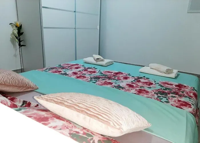 Sime Vrsi